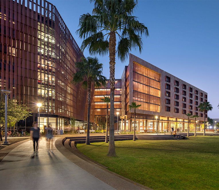 __alt__4lqqz71ga565wjcjbajemn